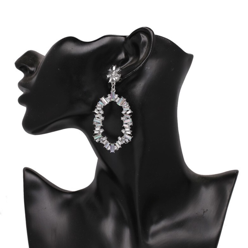 New Rhinestone Statement Earrings - image 3